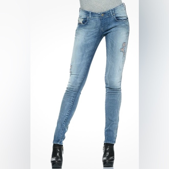 Diesel Denim - EUC Y2K Diesel Woman’s jeans style Groupee Slim skinny mid rise  size 27